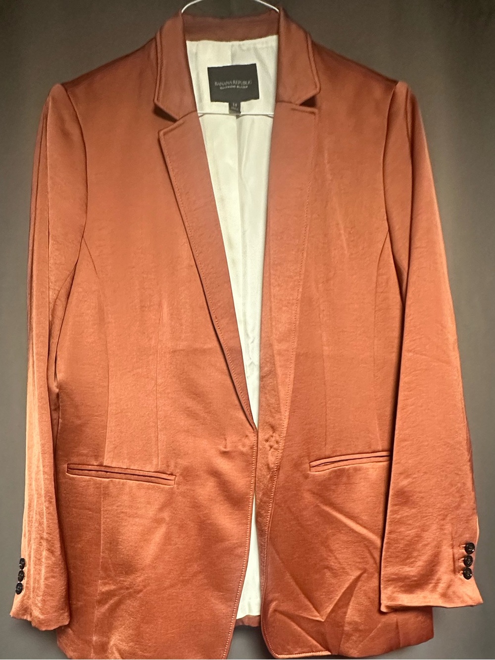 Banana Republic Women’s Rust Satin-Look Blazer size 14
